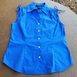 Harold's 2 Blue Button Up Sleeveless Top …